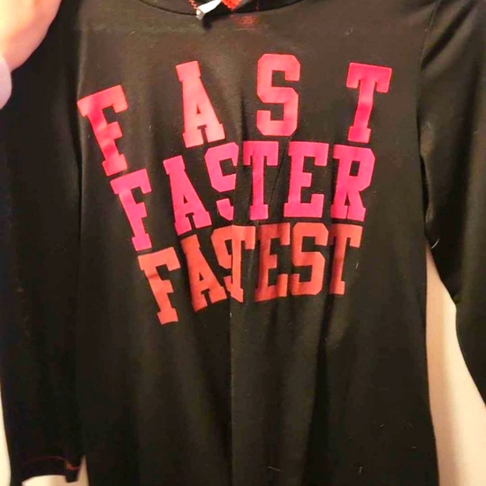 Energie Breathable Hooded Athletic top- size M